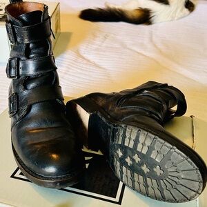 Frye Black Leather Zipper Boots